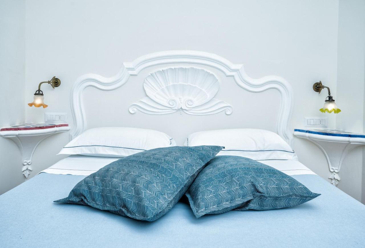 B ＆ B エルコレ ディ アマルフィ Bed & Breakfast エクステリア 写真